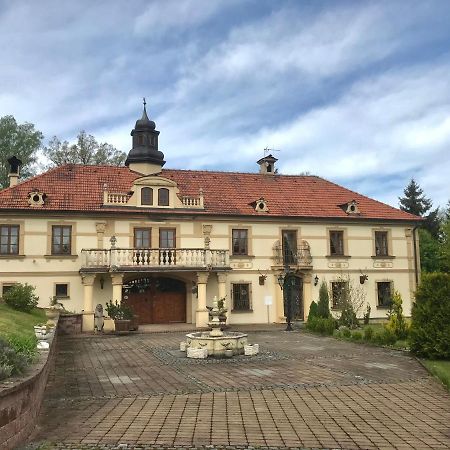 Zamecek Zdiky - Knizeci Apartman Bujanov Exterior foto