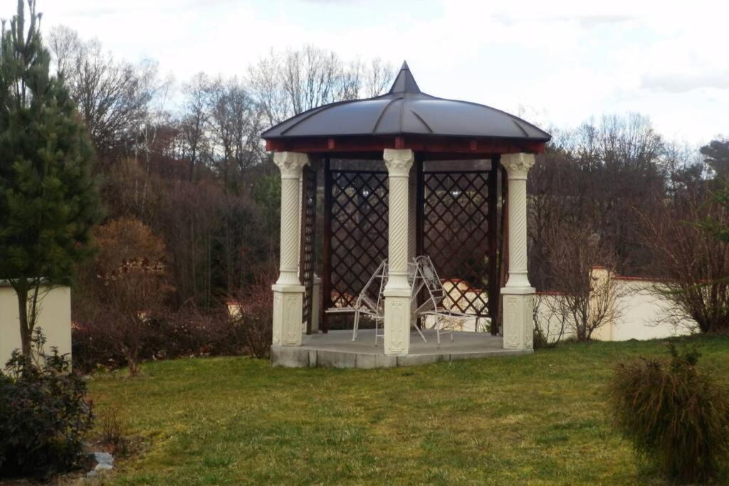 Zamecek Zdiky - Knizeci Apartman Bujanov Exterior foto